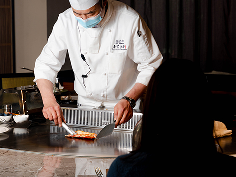 定制商用無煙鐵板燒設備多少錢一臺,報價,價格多少 - 志銘鐵板燒